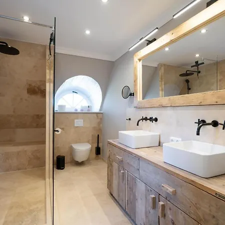 Ferienhaus-reetalm-sylt * Wenningstedt-Braderup