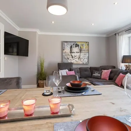 Ferienhaus-reetalm-sylt Prázdninový dům *
